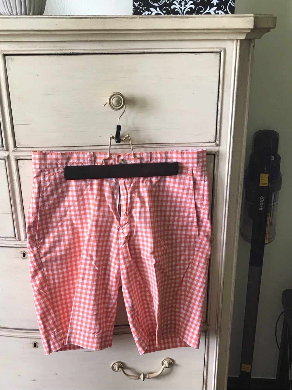 Polo by Ralph Lauren Coral White Gingham Flat Front Men’s Shorts